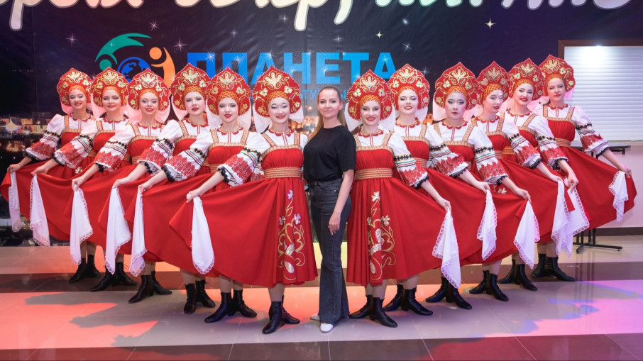 Ансамбль народного танца "Гжель".